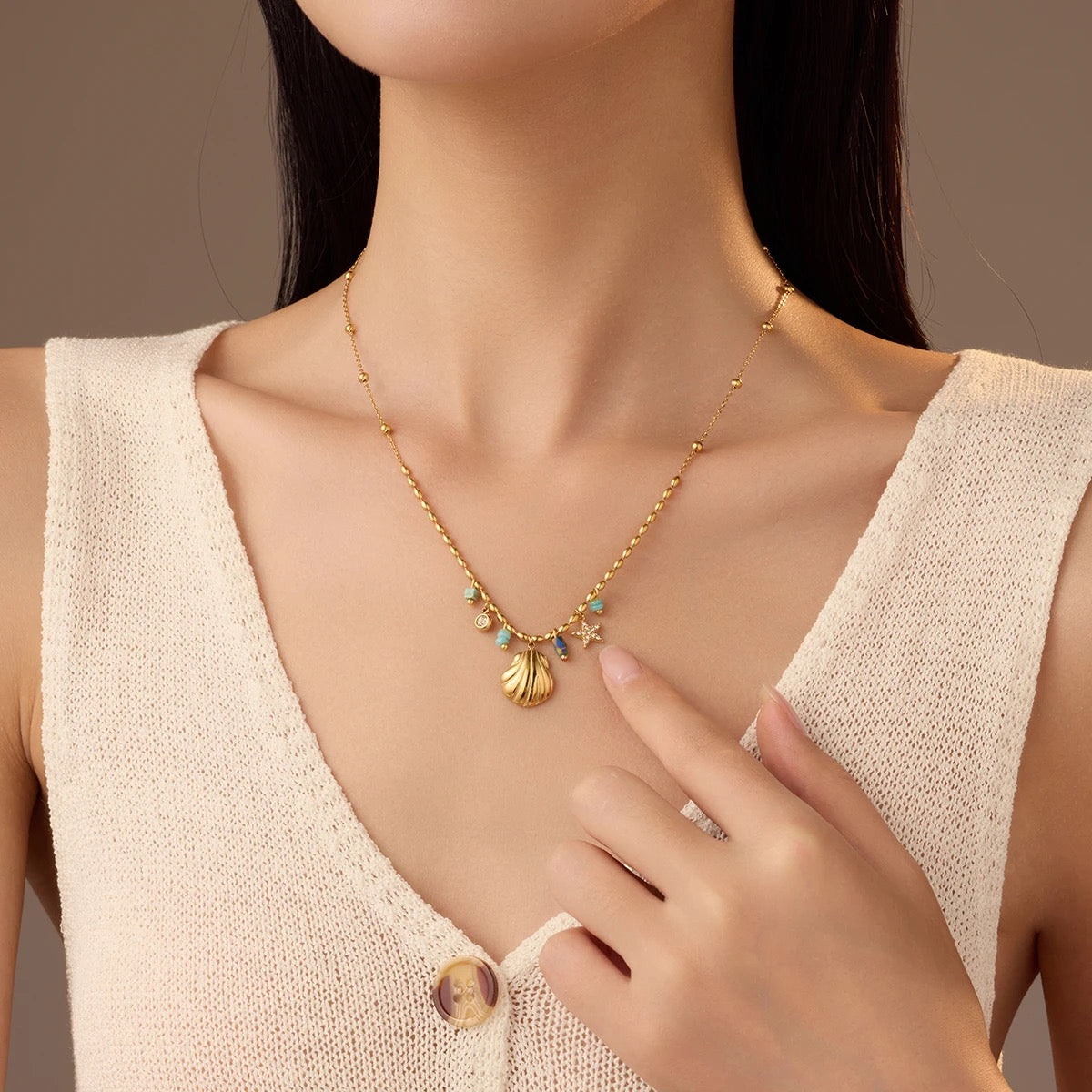 Gold Shell Crystal Pendant Necklace