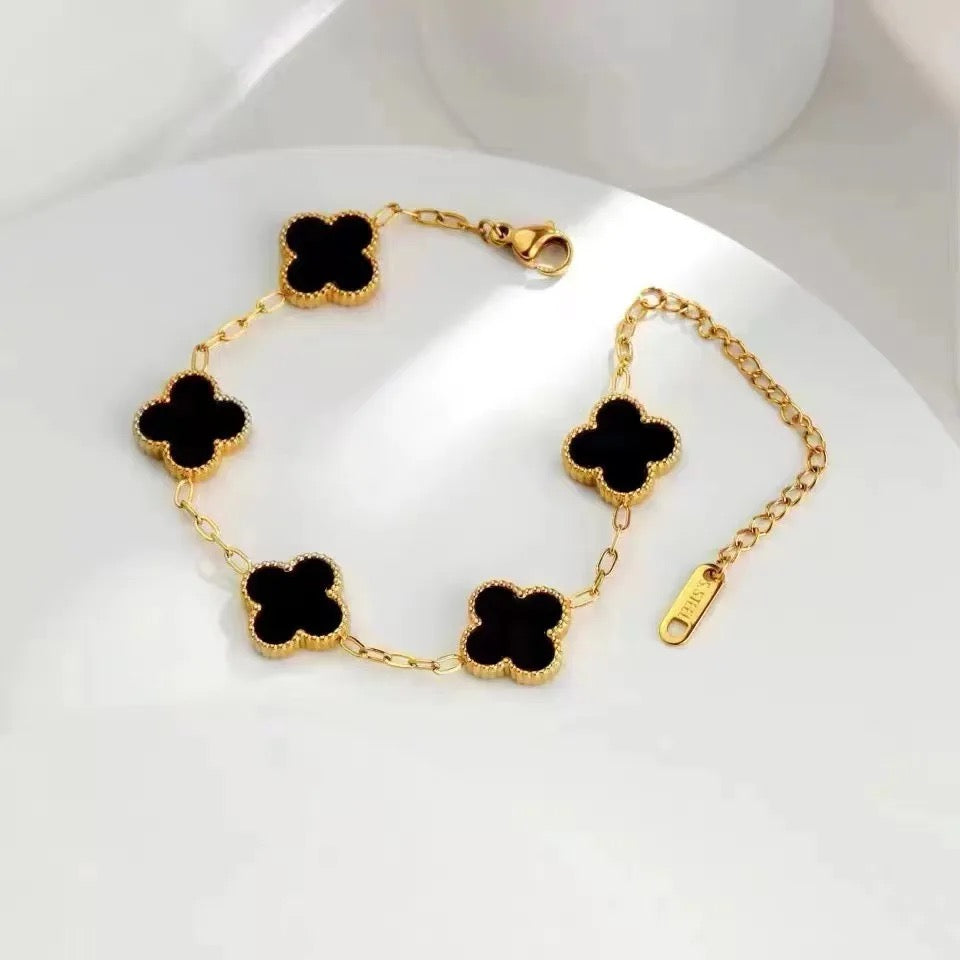 Gold Clover Leaf Bracelet