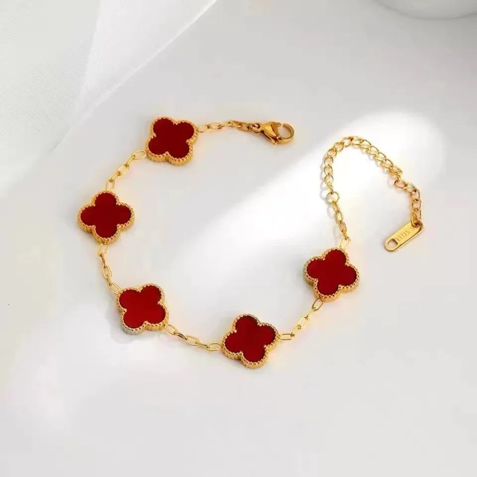 Gold Clover Leaf Bracelet