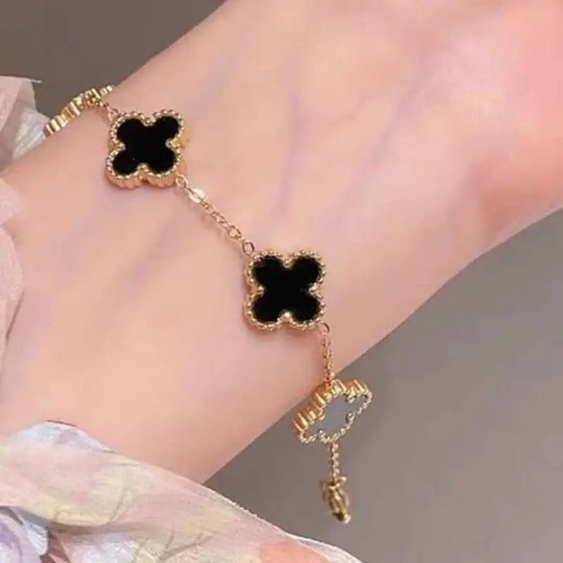 Gold Clover Leaf Bracelet