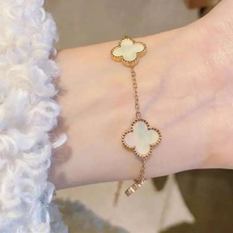 Gold Clover Leaf Bracelet